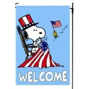 jetmax | Accents | Snoopy Peanuts Gang Garden Flag Snoopy Betsy Ross ...